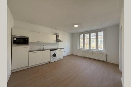 Bredasestraat 36